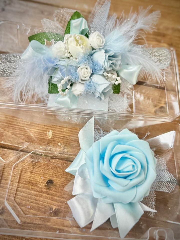 Boutonnière Artificial