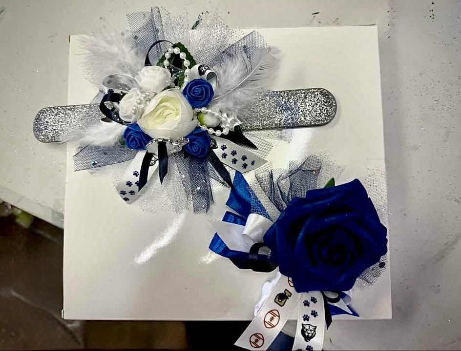 Boutonnière Artificial