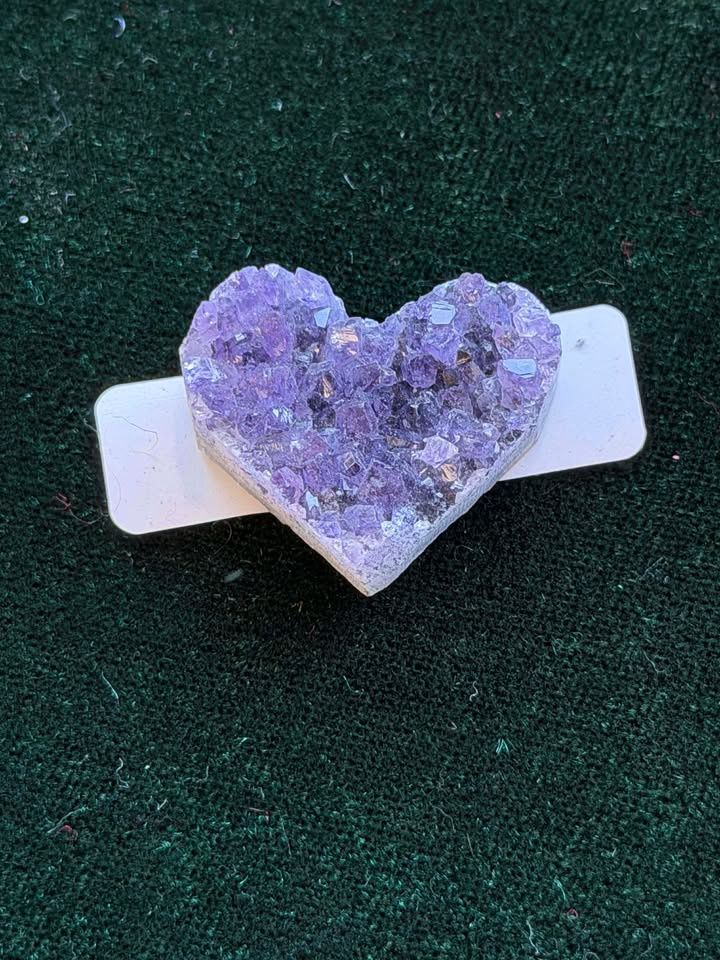Amethyst crystal heart
