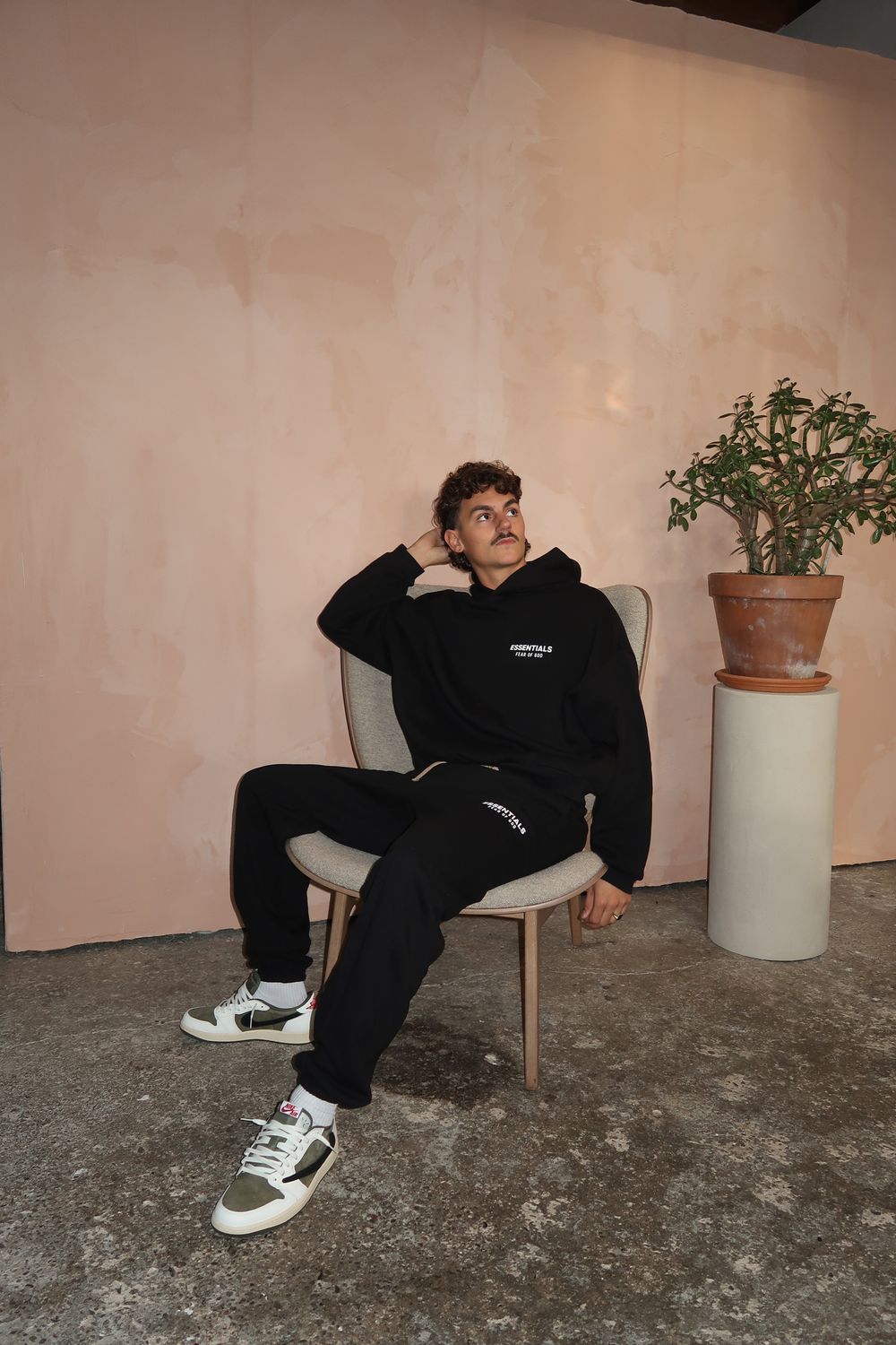 Fear of God Essentials FW24 Black White Lange Broek