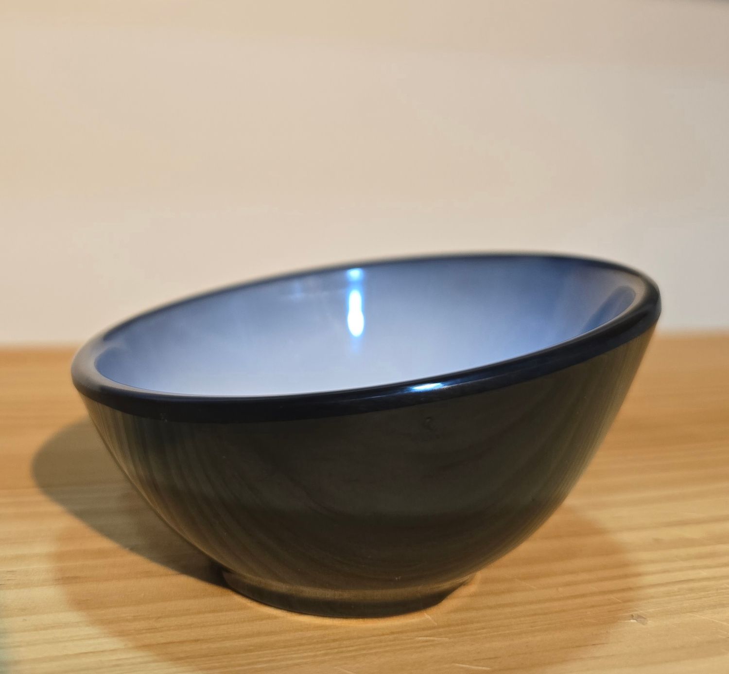 Melamin shatterproof, 4" Slant-mouth round plate, Color: Smoky black and white