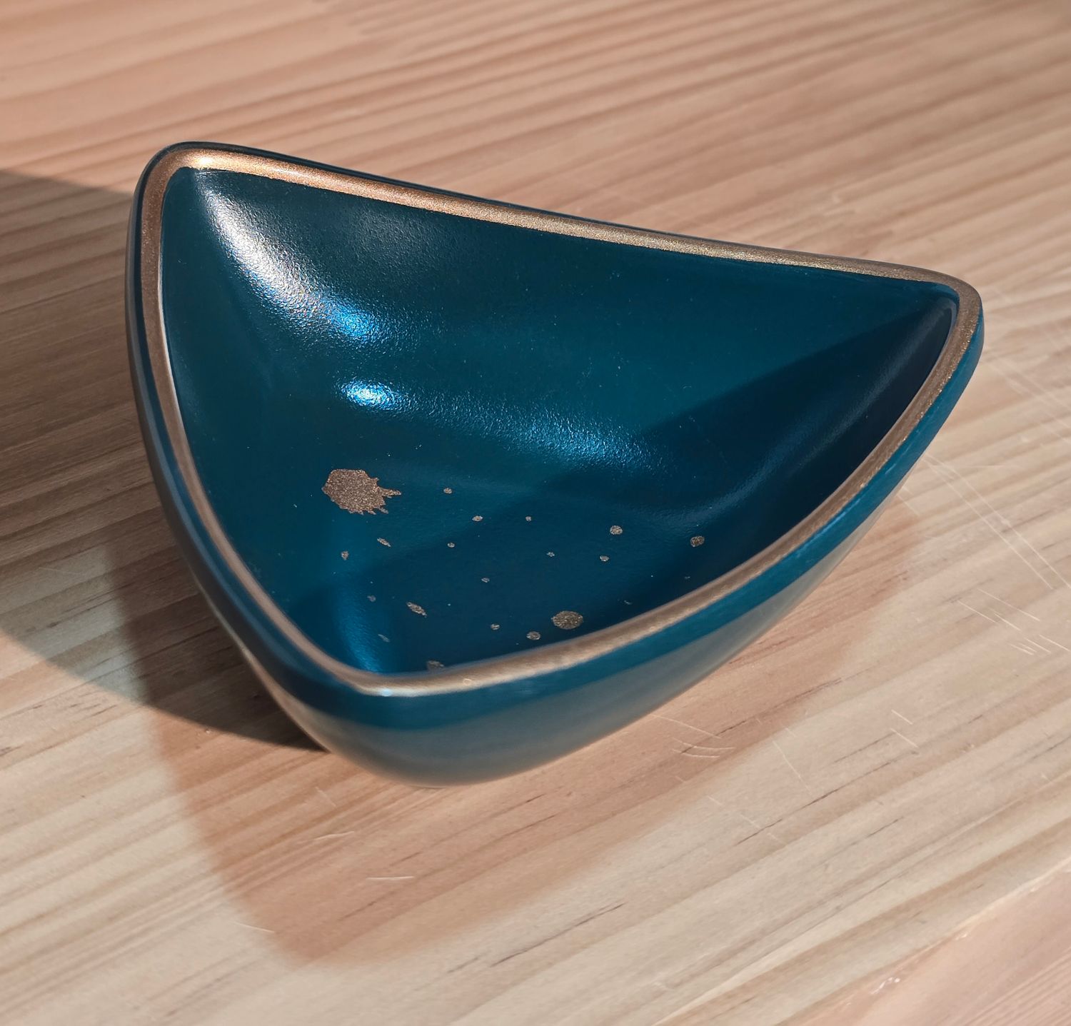 Melamin shatterproof, 5" Triangular Bowl, Golden edge + golden dots, Color: Dark green