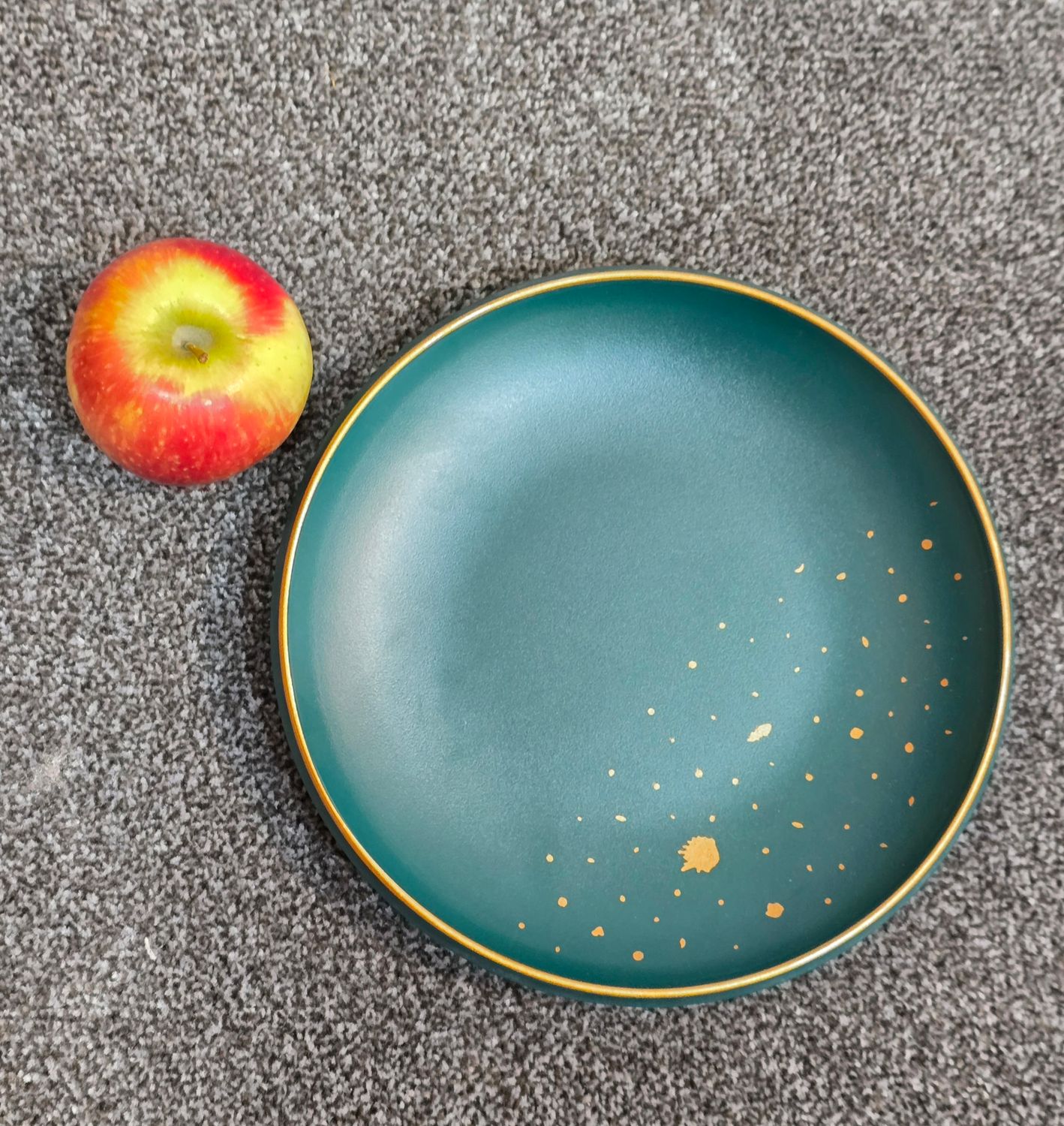 8" Deep round plate, Golden edge + golden dots, Color: Dark green
