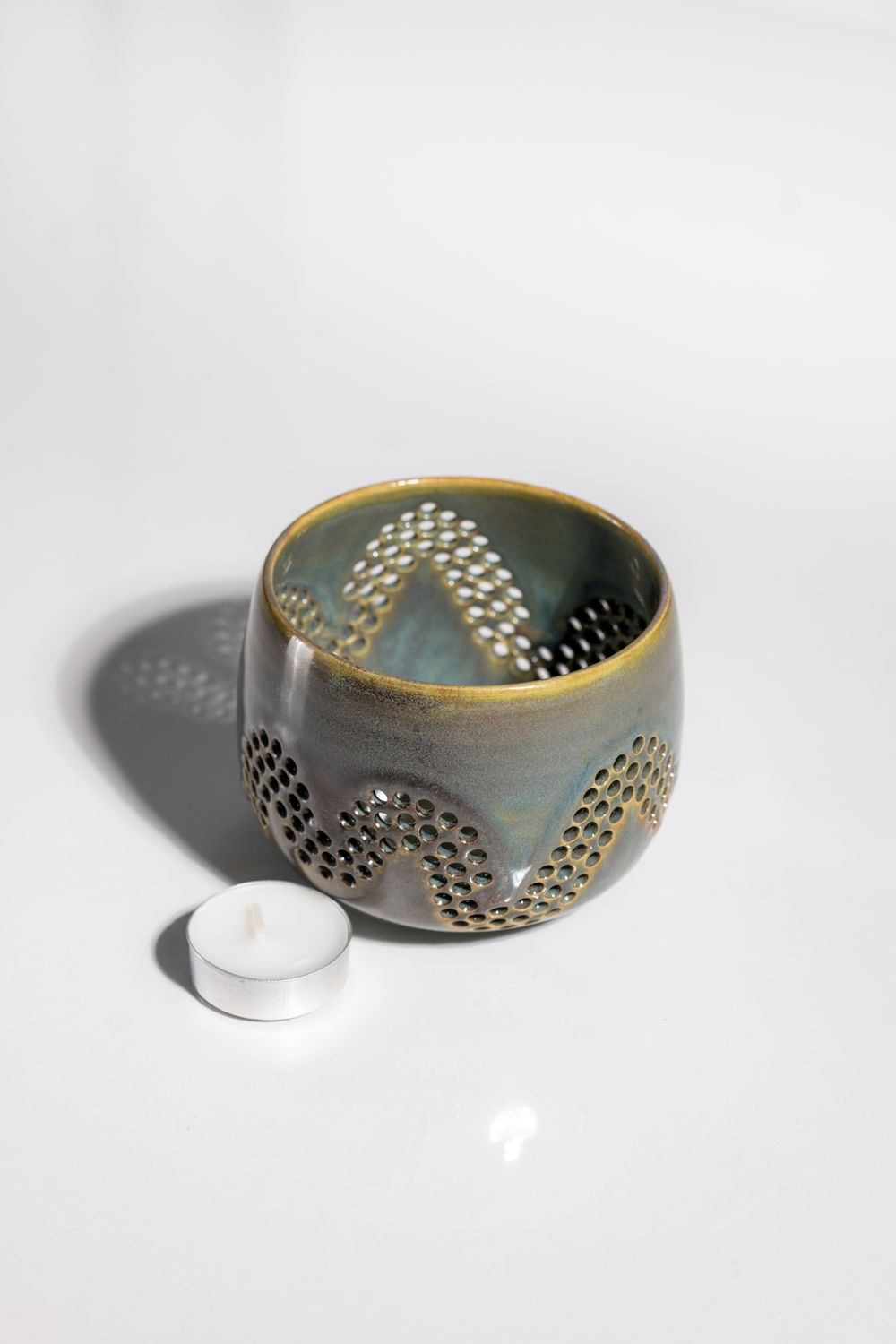 Bespoke handmade ceramic candleholder handmade by CORTERRA Clay in USA. Perfect gift for interior design lovers.