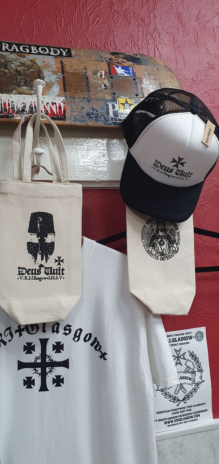 Deus Vult Trucker Hat