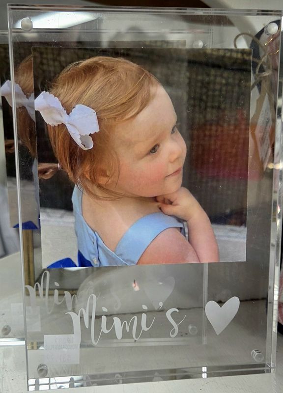 Honey's Heart Acrylic Magnetic Frame |