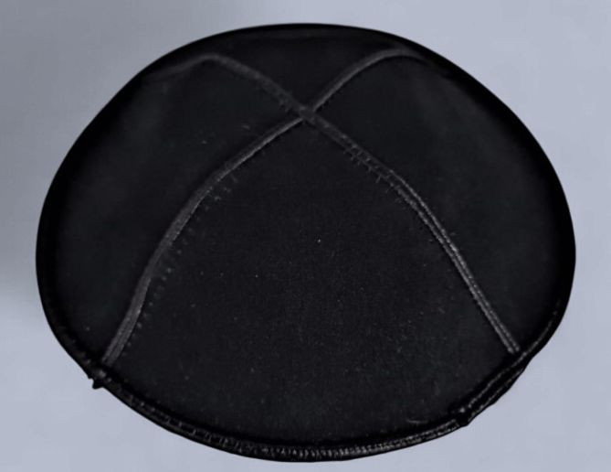 Black leather yarmulke 17 cm