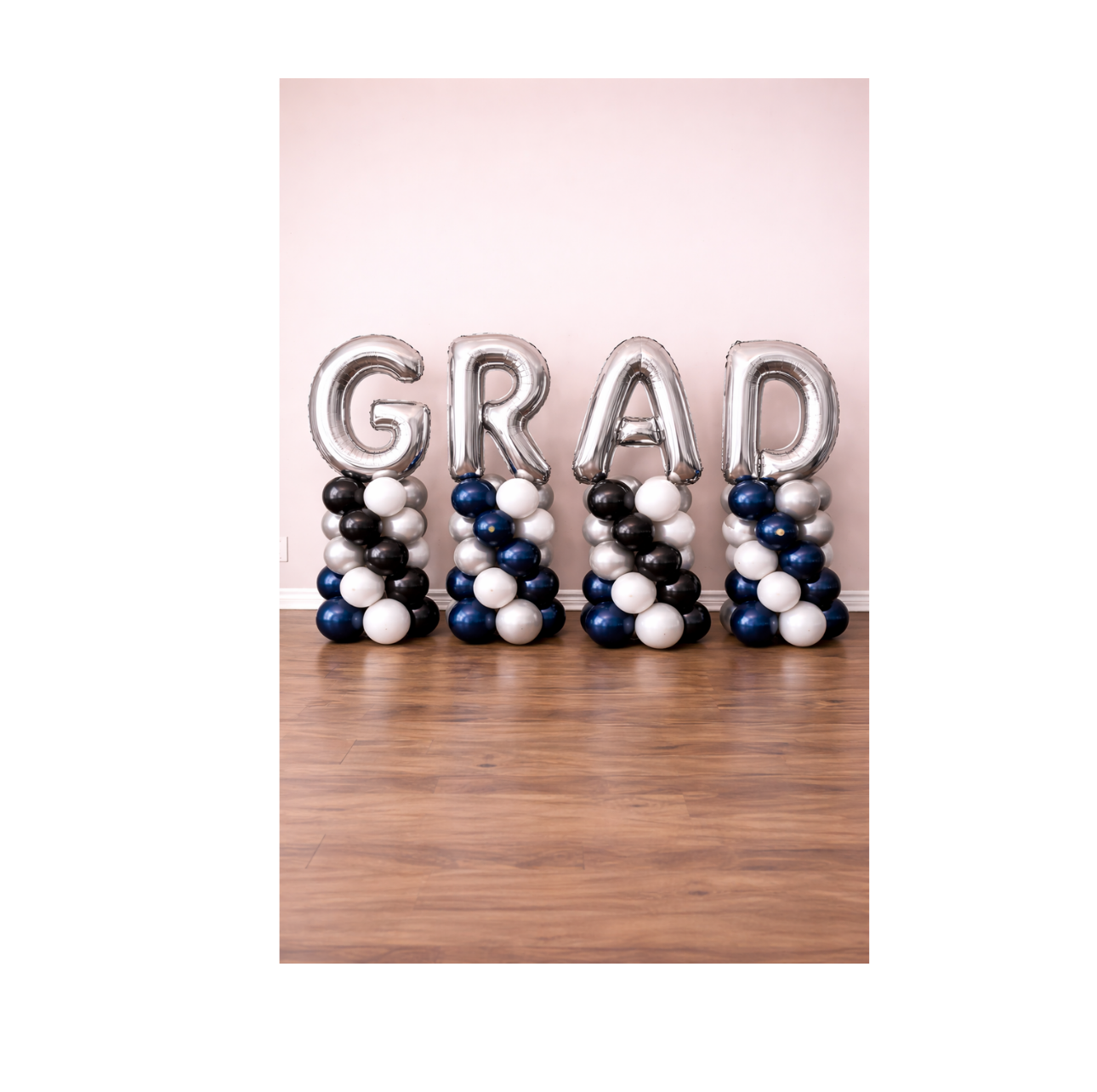 Short Grad Column/Stacks Set Of 4