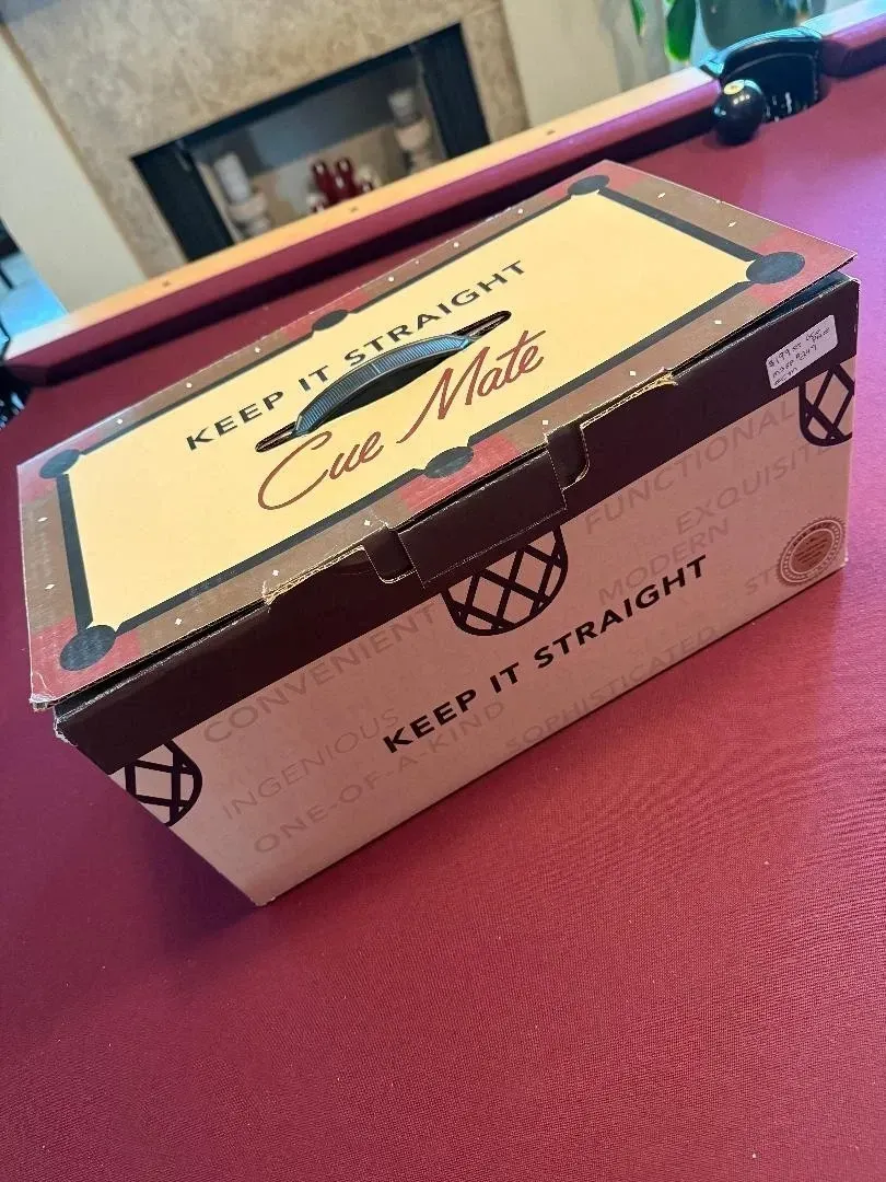 Keep It Straight Cue Mate Pool Billiards Cue Stick Pair of Stands Holder NIB