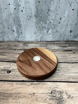 Kerzenhalter rund aus Nussbaum – Handgemachte Eleganz in ihrer schönsten Form