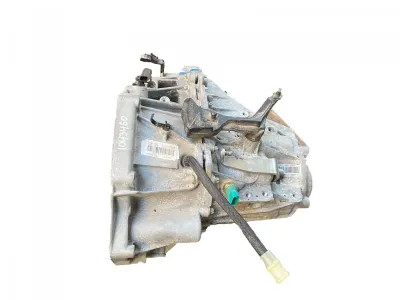 TL6006 / Renault Kangoo 2021- 1.5 CDI 85 kW FWD 2WD / 6 Speed Manual gearbox 20 000 km