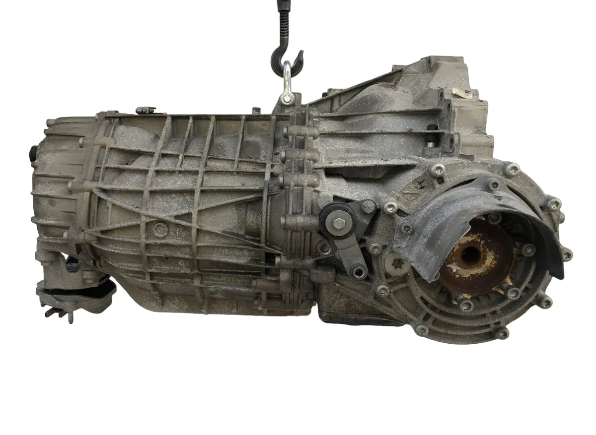 Audi A4 B8 8K 2.0 petrol 132kw automatic gearbox NDU /  68 000 km