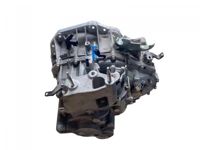 2000868M83 gearbox manual Suzuki S-cross 1.4 hybrid FWD