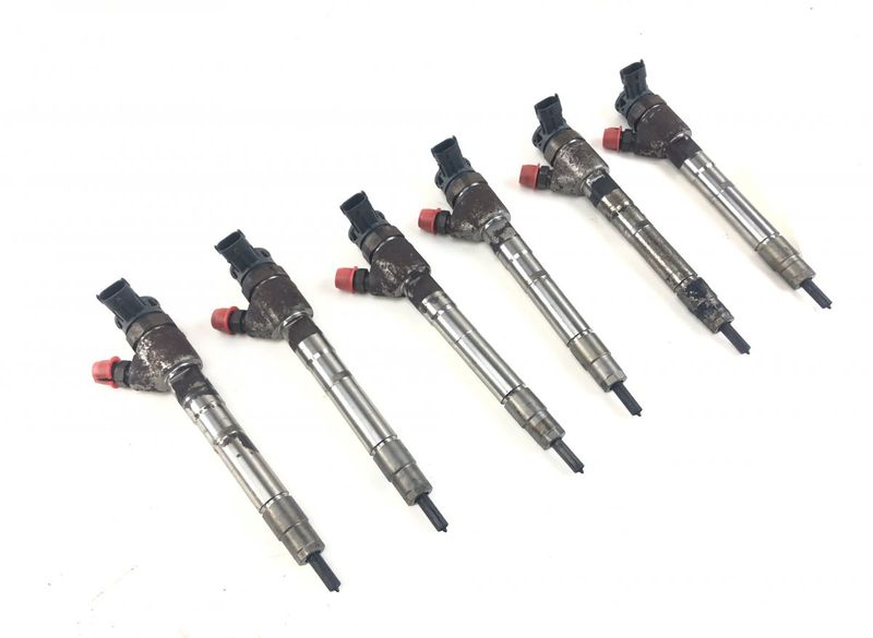 0445110523 Fuel injector set MASERATI GHIBLI III (M157) (2013-2023)