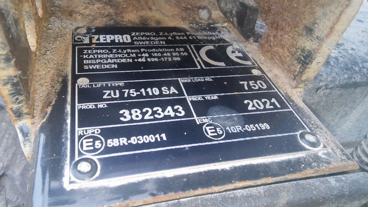 ZU75110SA Tail lift MERCEDES-BENZ SPRINTER (907, 910) (2018-)