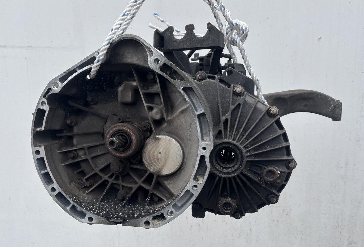 716520 A1693603100 R169361000210 Gearbox MERCEDES-BENZ B-CLASS (W245) (2005-2011)
