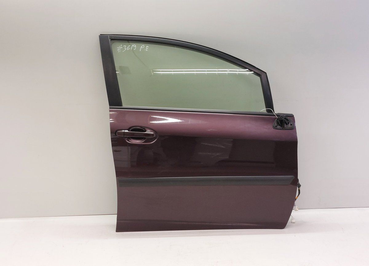 6700152490 Door Front Right TOYOTA VERSO S / RACTIS II (XP120) (2010-2016)
