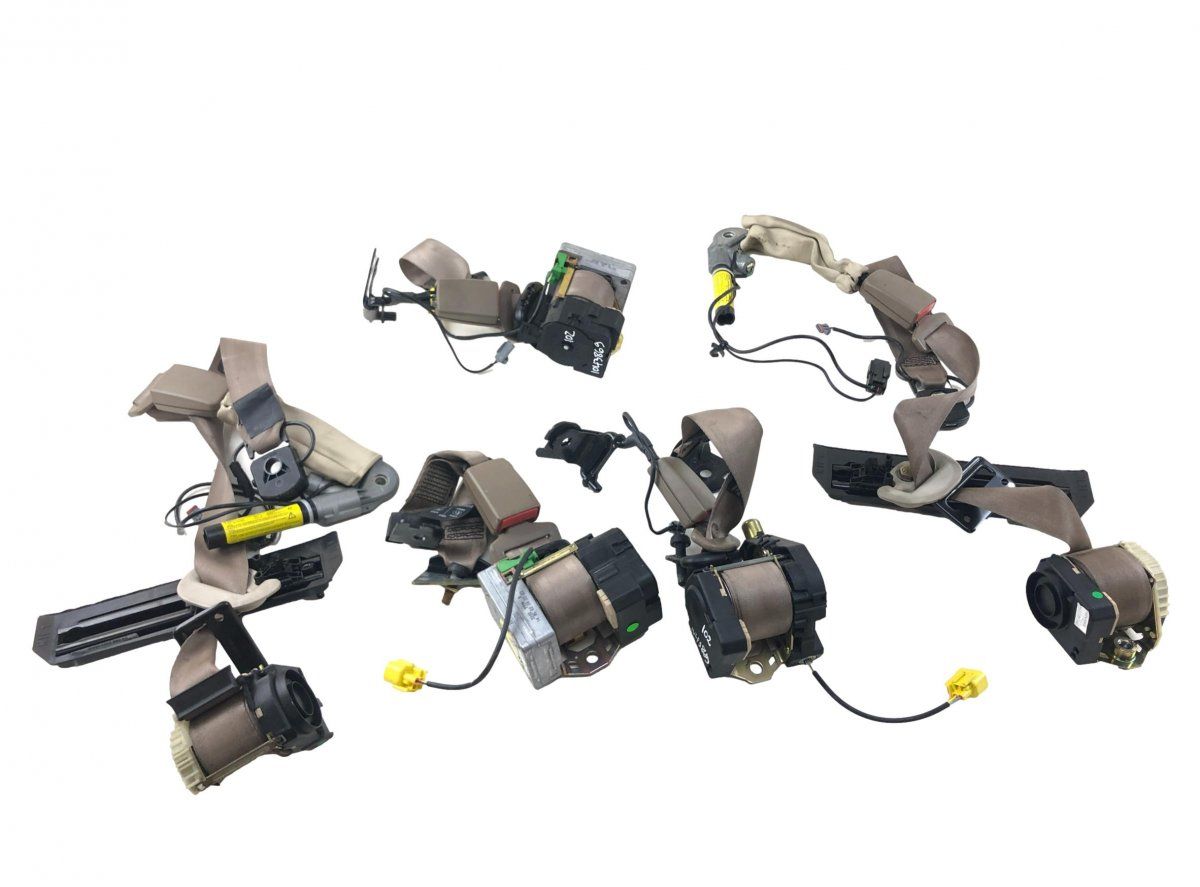 C2C8879AEK C2C8881AEK C2C32972AEK C2C32973AEK C2C20559AEK C2C20561AEK Seat Belt Set JAGUAR XJ (X350, X358) (2003-2009)