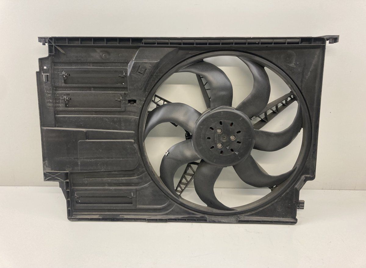 7636070 16463571 Radiator Fan Electric BMW 2 Active Tourer (F45, F46) (2013-2021)