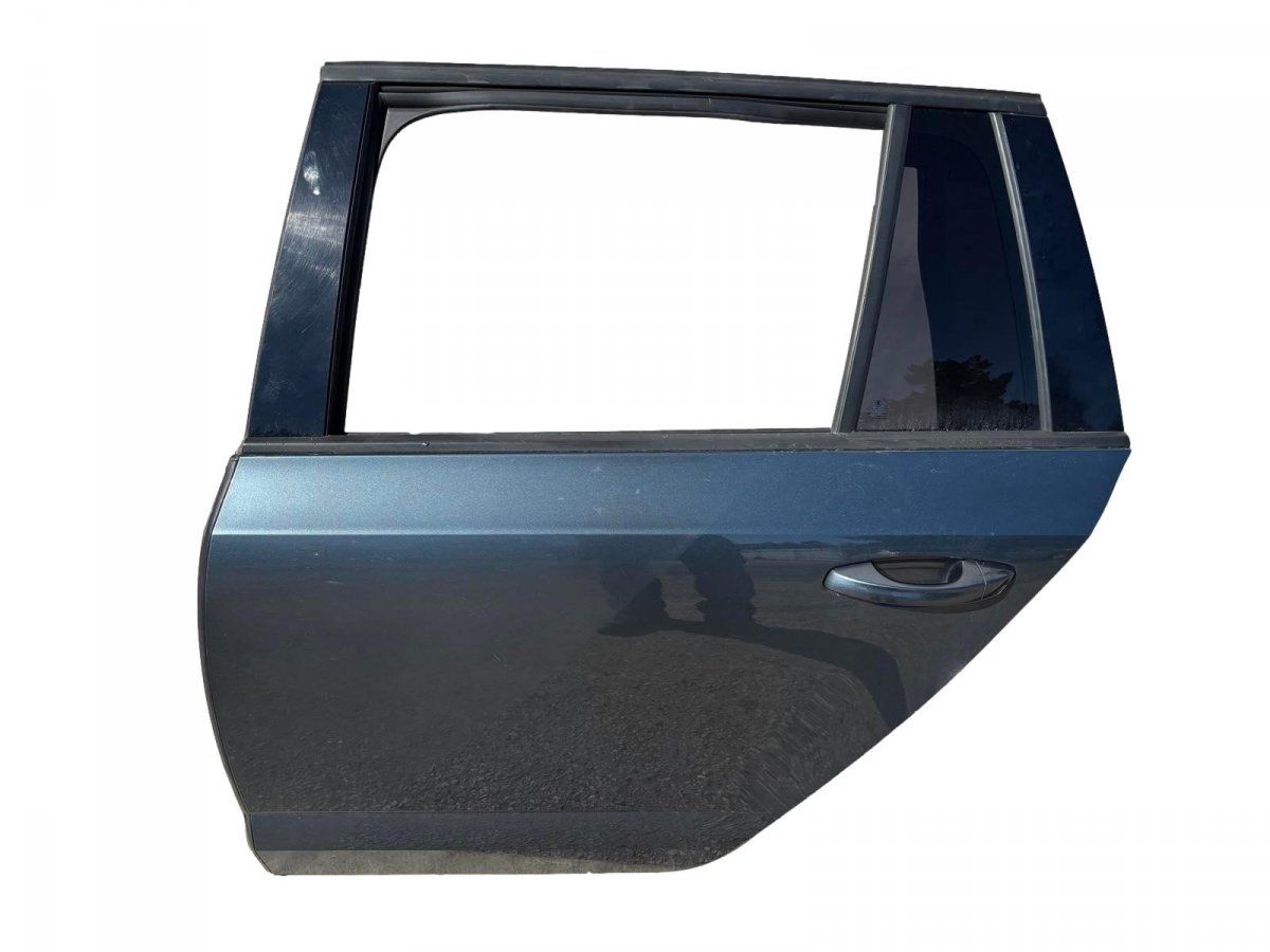 5E9833055C Door Rear  Left SKODA OCTAVIA III (5E) (2012-2019)