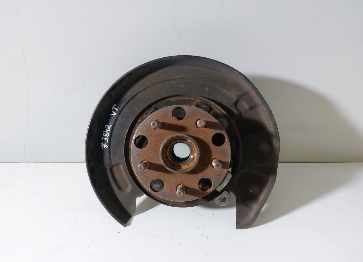 4230530130 4241030040 Wheel bearing housing rear left LEXUS GS IV (2011-2020)
