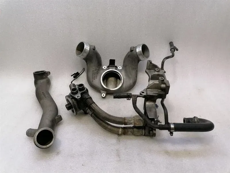 Bentley Arnage T oil filter housing PG107223PB oil cooler holder PG107223PB-