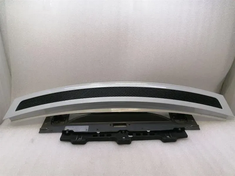 Audi R8 Type 42 V10 5.2 Spyder rear spoiler 427827933 rear spoiler 420827948B-