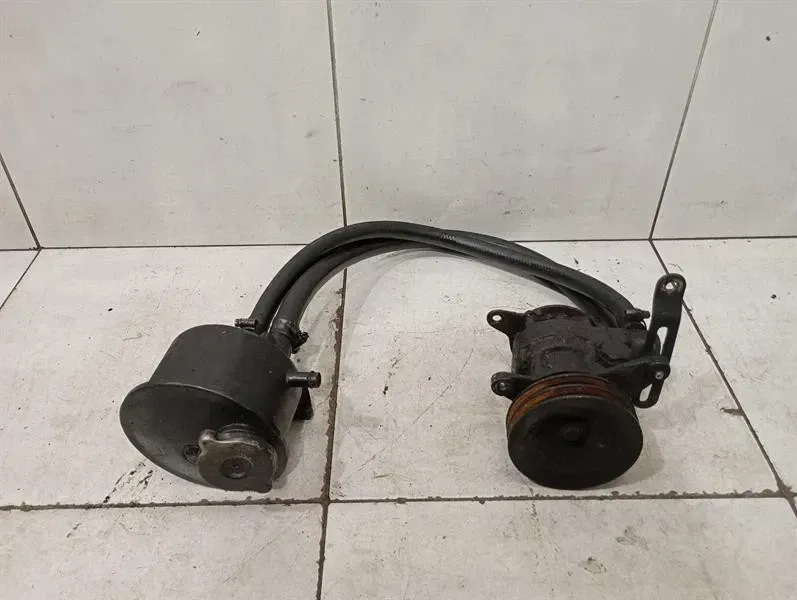 Aston Martin Vantage AM Series 3 1973-1978 Power Steering Pump Servo Pump -