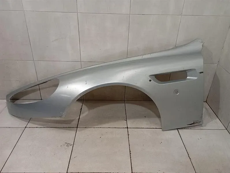 Aston Martin DB9 COUPE Left Wing 4G43-16005-AA Left Fender FAULTY-