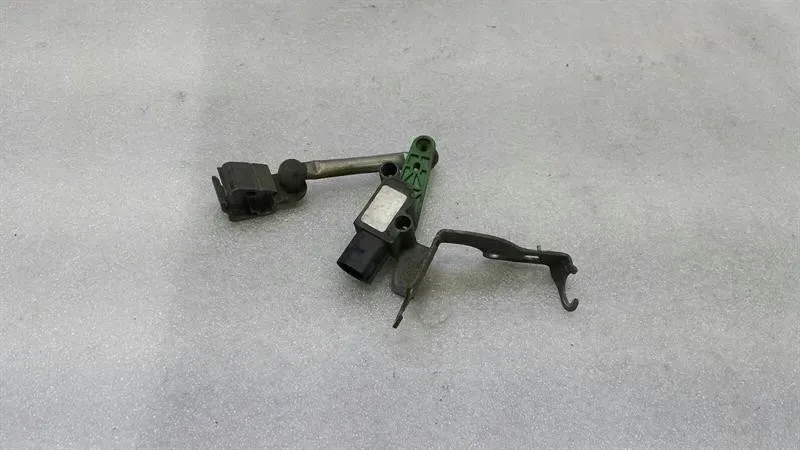 Porsche 911 991 Front Left Level Sensor 99163138100 Level Sensor Front Left-