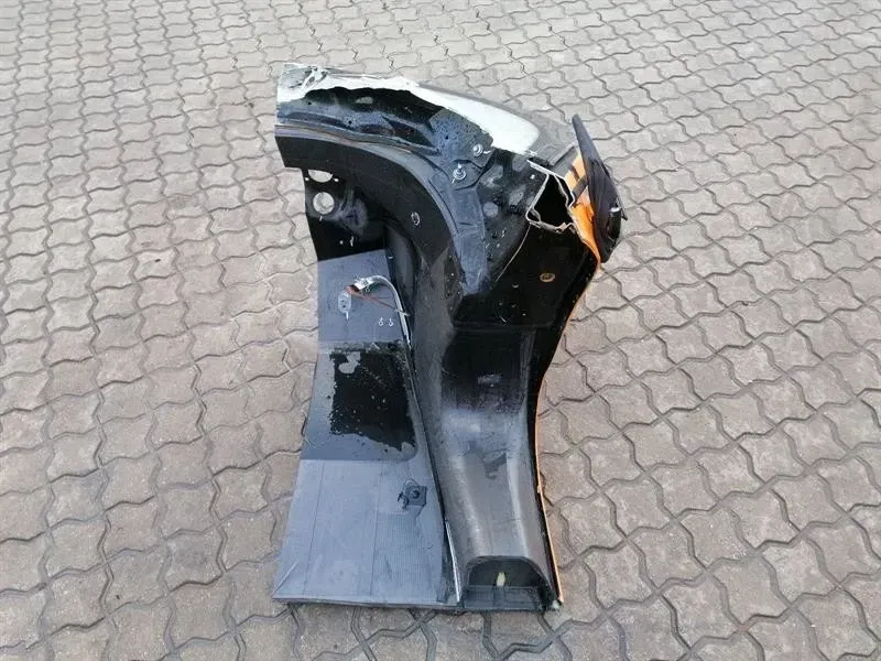 McLaren 600LT Spider Right Front Chassis Leg Right Front Wheel Arch-