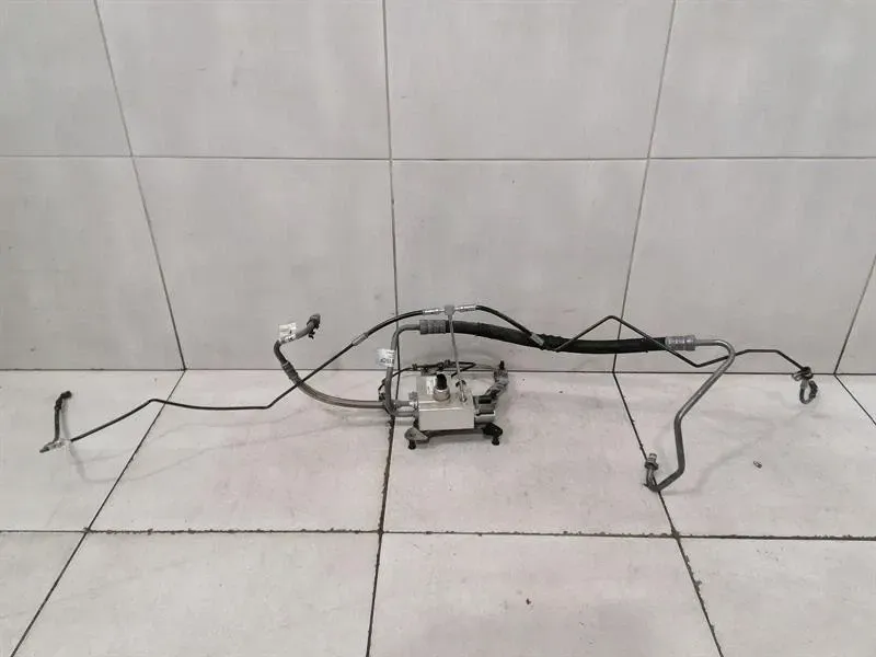 McLaren 600LT SPIDER HYDRAULIC PUMP 13B0737CP HYDRAULIC PUMP-