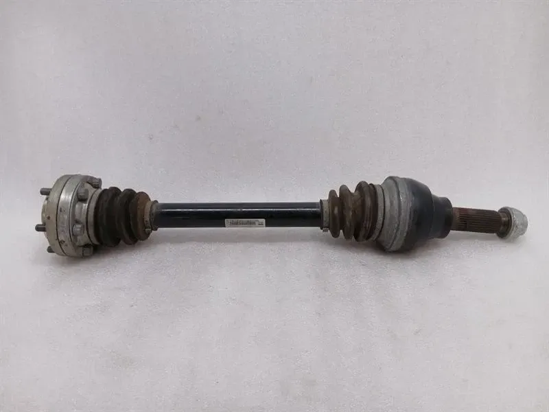 Ferrari 488 F142M vänster bakre drivaxel 220340 drivaxel bak vänster-
