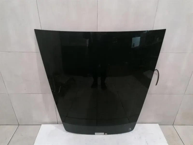 Chevrolet Corvette C7 Grand Sport Rear Screen 22868965 Rear Window Faulty-