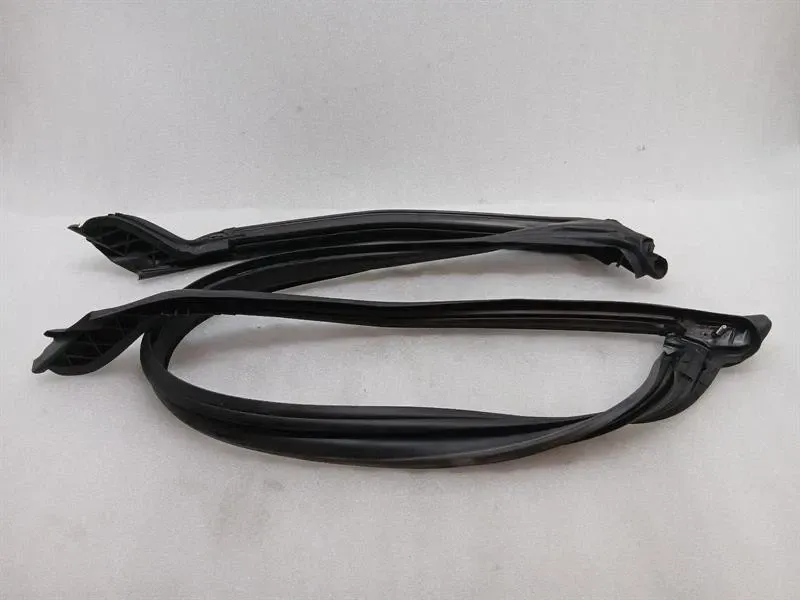 Chevrolet Corvette C7 Grand Sport Roof Seal 246649263 Door Seal-