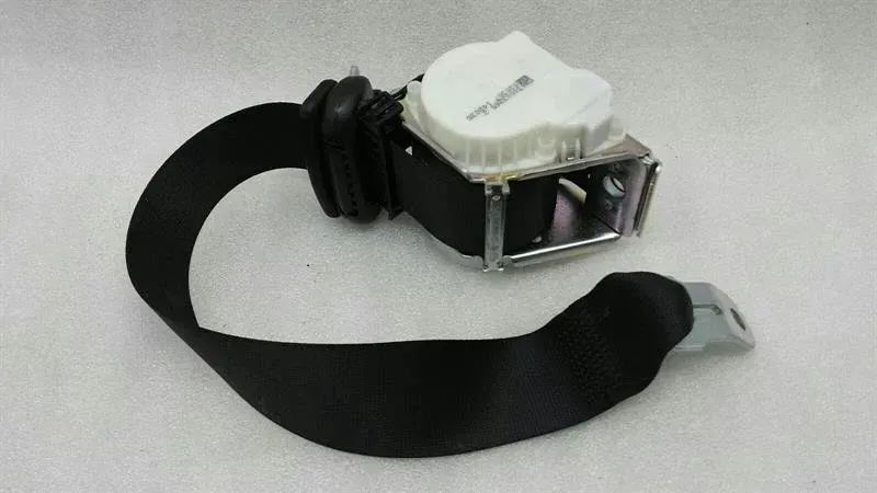 BMW 6 Series E63 rear seat belt 7918744 seat belt belt rear-