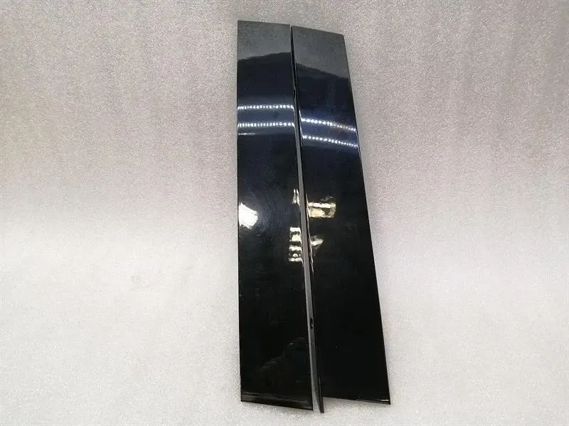 Mercedes GLS 350D Door Molding Set A1666700187 Door Strip Set A1666900787-
