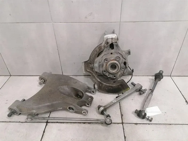 Ferrari 488 F142M Right Rear Hub 299935 Wheel Bearing Housing Rear Right SET SET-