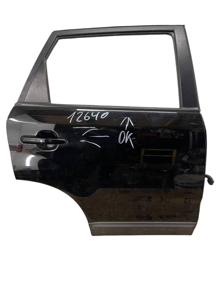 770042P010 771212P010 Door Rear Right KIA SORENTO II (XM) (2009-2015)