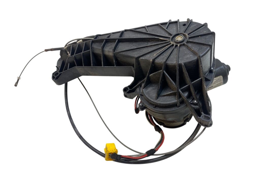 A6398200142 Sliding door electric motor left MERCEDES-BENZ VITO / VIANO (W639) (2003-2014)