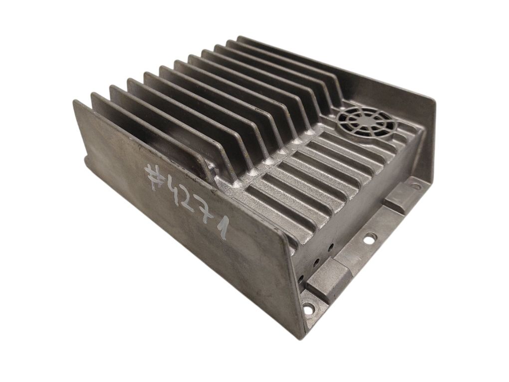 A2049007806 Audio amplifier MERCEDES-BENZ C-CLASS (W204) (2007-2013)