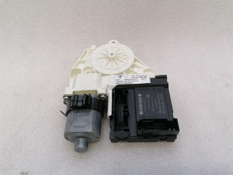 Porsche Boxster 987 door window motor 99762418203 window regulator motor passenger