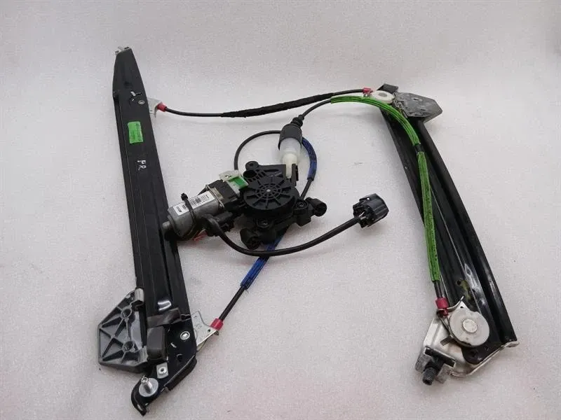 Aston Martin Rapide Right Front Door Winder AD43-F23200-AB Window Regulator Front Re