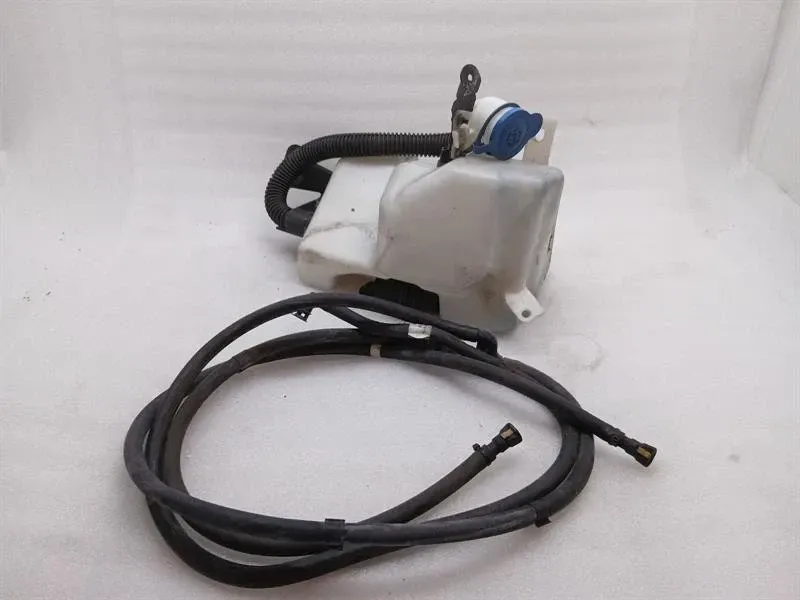 Aston Martin Rapide washer fluid reservoir 6G33-17B613-ba washer fluid reservoir