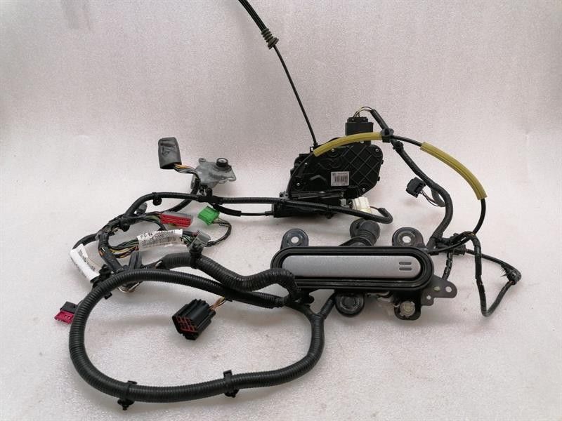 Aston Martin DB9 Volante Right Door Lock and handle 7G43-226A28-A Door Handle Re