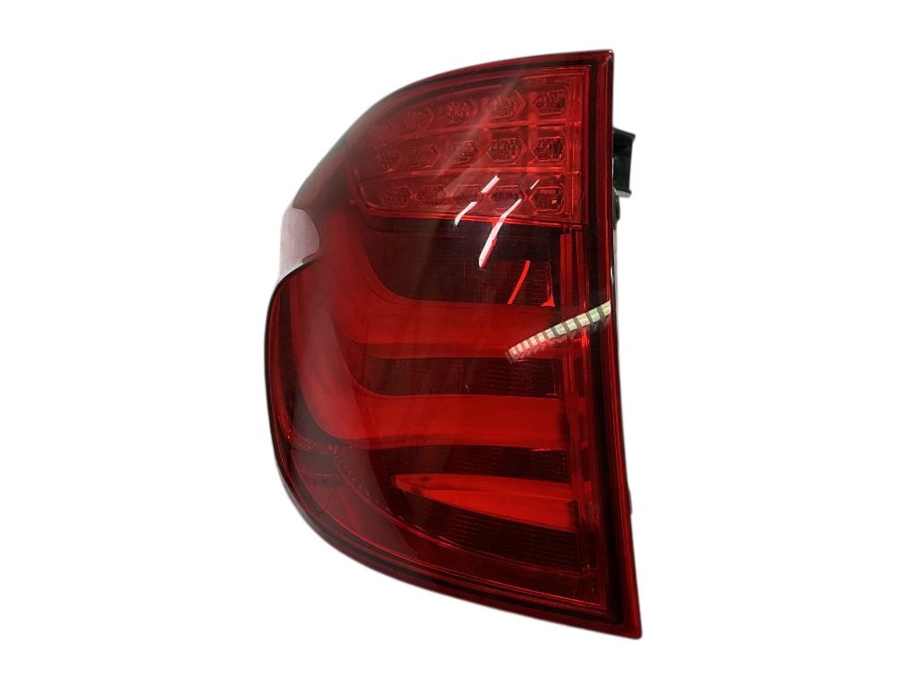 63217199643 Tail light left BMW 5 GRAN TURISMO (F07) (2009-2017)