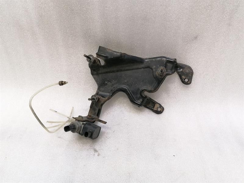 Mercedes CLS W219 valve block for chassis A2113200158 valve block for chassis