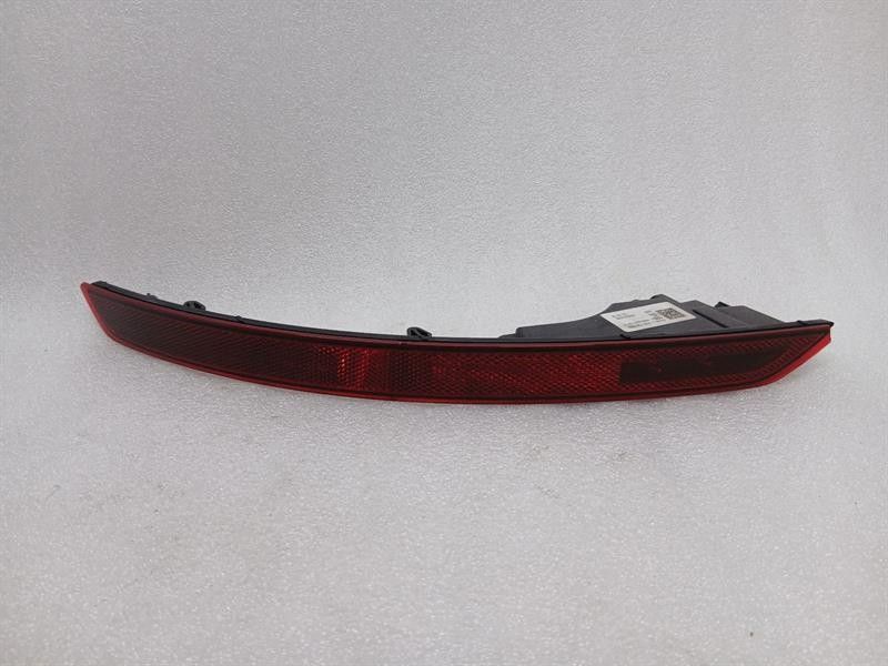 Audi 4M8945701A Q8 Rear Left Reflector