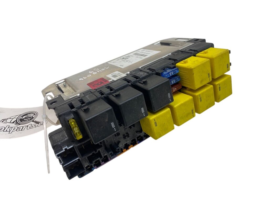 05045117 Fuse box MERCEDES-BENZ SL-CLASS (R230) (2001-2012)
