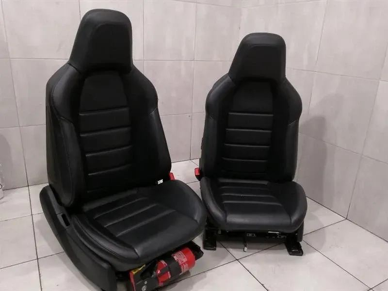 Mercedes C63 AMG Wagon Estate W204 Seat Set Seat Set AMG 507 Leather Black Black